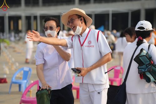 ภาพ No.122652:V.24 ใกล้ชนะ การเตรียมงาน เก็บงาน การรับบุญของเจ้าหน้าที่หน่วยงานต่างๆ เพื่อโครงการธรรมยาตรา กตัญญูบูชา มหาปูชนียาจารย์ พระมงคลเทพมุนี (สด จนฺทสโร) พระผู้ปราบมาร อนุสรณ์สถาน 7 แห่ง ปีที่ 12 ระหว่างวันที่ 2 - 31 มกราคม พ.ศ. 2567