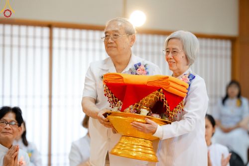 ภาพ No.140597:พิธีทอดผ้าป่าฉลองชัย 20 ปี วัดพระธรรมกายคานากาว่า วันเสาร์ที่ 8 มิถุนายน พ.ศ. 2567