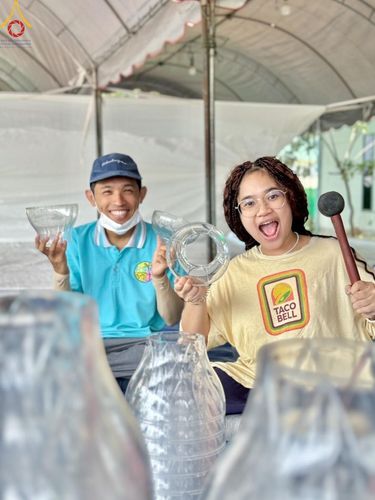 ภาพ No.127488:V.31 ทุ่มเทเพื่อบางกล่ำ การเตรียมงานของเจ้าหน้าที่หน่วยงานต่างๆ  เพื่องานธรรมยาตราอัญเชิญพระบรมสารีริกธาตุ ประดิษฐาน ณ มหารัตนเจดีย์สิริปทุมสวรรค์ (เจดีย์อริยพุทธะ 5 พระองค์) ณ ศูนย์ปฏิบัติธรรมภาคใต้ อ.บางกล่ำ จ.สงขลา ระหว่างวันที่ 9-10 มีนาคม พ.ศ. 2567