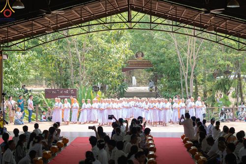 ภาพ No.135087: พิธีบรรพชาสามเณร  พิธีตักบาตรฉลองสามเณรใหม่ วันที่ 1 เมษายน พ.ศ.2567 ในโครงการบรรพชาสามเณรฟื้นฟูพระพุทธศาสนาทั่วไทย ณ ศูนย์ปฏิบัติธรรมแก้วเมืองเลย