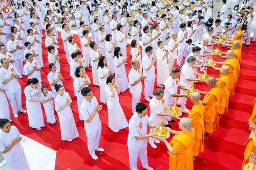 ภาพ No.341930:วันพุธที่ 29 กรกฎาคม พ.ศ. 2569 พิธีประดิษฐานพระบรมสารีริกธาตุภายในเกศดอกบัวตูมองค์พระธรรมกายเพื่ออัญเชิญไปประดิษฐาน  วัดพุทธสันติวัน ธรรมชัย เมืองนาคปูร์ รัฐมหาราษฏระ ประเทศอินเดีย ณ  วัดพระธรรมกาย จ.ปทุมธานี