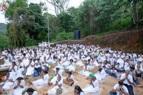 ภาพ No.141217:PhotoStory มหาศรัทธา ธรรมยาตราศรีลังกา EP.6 พิธีจุดวิสาขประทีป 6 วัด ถวายเป็น พุทธบูชา  โครงการสยาม-ลังกา ธรรมยาตรา  ฉลองเทศกาลวิสาขบูชาแห่งชาติ ศรีลังกา  บูชาธรรม 80 ปี หลวงพ่อธัมมชโย วันที่ 16 พฤษภาคม พ.ศ. 2567