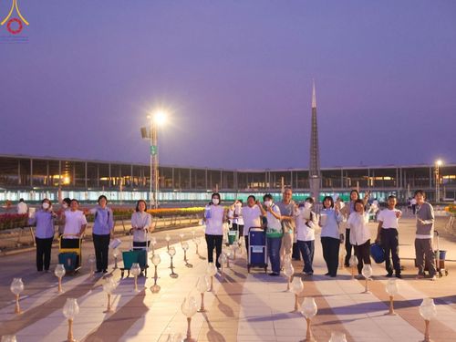 ภาพ No.208252:V.55 สารพัดV สารพัดดี ที่วัดพระธรรมกาย ในโครงการธรรมยาตรา กตัญญูบูชา มหาปูชนียาจารย์ พระมงคลเทพมุนี (สด จนฺทสโร) พระผู้ปราบมาร อนุสรณ์สถาน 7 แห่ง ปีที่ 13 ระหว่างวันที่ 2-31 มกราคม พ.ศ. 2568