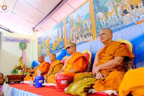 ภาพ No.166941:พิธีทอดกฐิน ณ วัดแม่ปะเหนือ อ.แม่ปะ จ.ตาก ในโครงการกฐินสามัคคีทั่วไทย 30,000 วัด บูชาธรรม 80 ปี หลวงพ่อธัมมชโย โดยคณะศิษยานุศิษย์วัดพระธรรมกาย วันที่ 24 ตุลาคม พ.ศ. 2567