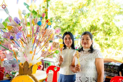 ภาพ No.165383:พิธีทอดกฐิน ณ วัดพุทธิสารโนนทอง อ.คอนสวรรค์ จ.ชัยภูมิ ในโครงการกฐินสามัคคีทั่วไทย 30,000 วัด บูชาธรรม 80 ปี หลวงพ่อธัมมชโย โดยคณะศิษยานุศิษย์วัดพระธรรมกาย วันที่ 21 ตุลาคม พ.ศ. 2567