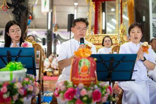 ภาพ No.164578:พิธีทอดกฐิน ณ วัดทางหลวง อ.บางซ้าย จ.พระนครศรีอยุธยา ในโครงการกฐินสามัคคีทั่วไทย 30,000 วัด บูชาธรรม 80 ปี หลวงพ่อธัมมชโย โดยคณะศิษยานุศิษย์วัดพระธรรมกาย วันที่ 20 ตุลาคม พ.ศ. 2567