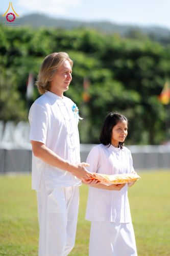 ภาพ No.174688:พิธีทอดกฐิน ศูนย์ปฏิบัติธรรมนานาชาติปาย อำเภอปาย จังหวัดแม่ฮ่องสอน พิธีวางดวงแก้ว โปรยรัตนชาติ สถาปนาอาคารปฏิบัติธรรม 80 ปี ครูบาไชยบูลย์ (หลวงพ่อธัมมชโย) วันที่ 27 ตุลาคม พ.ศ. 2567