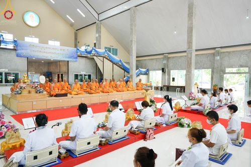 ภาพ No.86021:งานบุญครบรอบ 12 ปี ณ ศูนย์อบรมเยาวชนนครปฐม วันเสาร์ ที่ 19 สิงหาคม พ.ศ. 2566 พิธีทอดผ้าป่าบำรุงศูนย์ และพิธีเจริญพระพุทธมนต์ ฉลองหอฉันคุณยายฯ ประธานสงฆ์  พระมหาคมสัน  ธมฺมาสนฺโน ประธานบุญพิธี กัลฯสุนทรินทร์  จันทนา และคณะเจ้าภาพจังหวัดนครปฐม