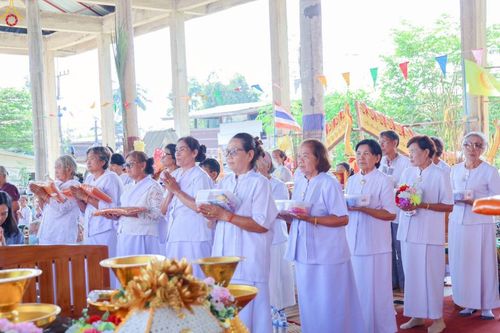 ภาพ No.264195:วันที่ 21 ตุลาคม พ.ศ. 2568 พิธีทอดกฐินสามัคคีทั่วไทย 30,000 วัด โดยคณะศิษยานุศิษย์ บูชาธรรม 81 ปี หลวงพ่อธัมมชโย ณ วัดสว่างโพธิ์ศรี ตำบลยางคำ อำเภอหนองเรือ จังหวัดขอนแก่น