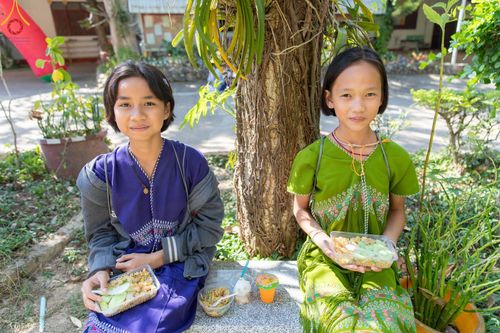 ภาพ No.105038:วันรวมพลังเด็กดี V-Star ผู้นำฟื้นฟูศีลธรรมโลก จังหวัดตาก ณ วัดดอนเจดีย์ อ.พบพระ จ.ตาก วันจันทร์ที่ 25 ธันวาคม พ.ศ. 2566