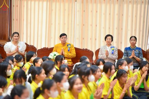 ภาพ No.103943:วันรวมพลังเด็กดี V-star ผู้นำฟื้นฟูศีลธรรมโลก จังหวัดจันทบุรี วันพุธที่ 13 ธันวาคม พ.ศ. 2566 ณ โรงเรียนศรียานุสรณ์จังหวัดจันทบุรี