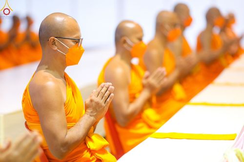 ภาพ No.85742:พิธีถวายคิลานเภสัชและอุปกรณ์การแพทย์ บูชาธรรมเนื่องในวันธรรมชัย วันที่ 19 สิงหาคม พ.ศ. 2566 ณ ห้องแก้วสารพัดนึก วัดพระธรรมกาย