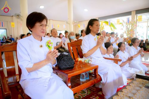 ภาพ No.181710:พิธีทอดกฐิน ณ วัดห้วยหิน อ.สนามชัยเขต จ.ฉะเชิงเทรา ในโครงการทอดกฐินสามัคคีทั่วไทย 30,000 วัด บูชาธรรม 80 ปี หลวงพ่อธัมมชโย โดยคณะศิษยานุศิษย์วัดพระธรรมกาย วันที่ 2 พฤศจิกายน พ.ศ. 2567