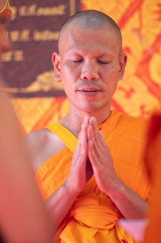 ภาพ No.101109:พิธีอุปสมบทหมู่ ในโครงการอุปสมบทบูชาธรรม มหาปูชนียาจารย์ พ.ศ. 2566 ณ วัดท่าเกวียน อำเภอพนมสารคาม จังหวัดฉะเชิงเทรา วันที่ 5 ธันวาคม พ.ศ. 2566