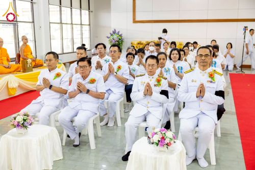 ภาพ No.276661:วันเสาร์ที่ 6 ธันวาคม พ.ศ. 2568 พิธีมุทิตาสักการะ เนื่องในโอกาสที่พระเดชพระคุณพระพรหมดิลก เจ้าอาวาสวัดสามพระยา วรวิหาร เมตตาเป็นประธานในพิธีตั้งฐานานุกรมใน พระราชวิเทศวชิรเวที (บัณฑิต วรปญฺโญ) ผู้ช่วยเจ้าอาวาสวัดพระธรรมกาย (ไวโรจน์ วิโรจโน) ผู้ช่วยเจ้าอา