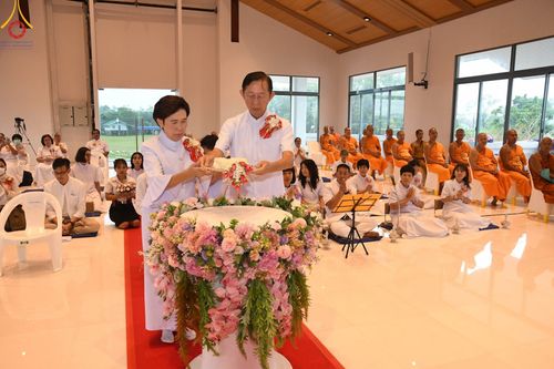 ภาพ No.96129:กฐินสามัคคี ฉลองวิหารพระมงคลเทพมุนี (สด จนฺทสโร) ณ ศูนย์ปฏิบัติธรรมภาคใต้ อ.บางกล่ำ จ.สงขลา วันที่ 19 พฤศจิกายน พ.ศ. 2566