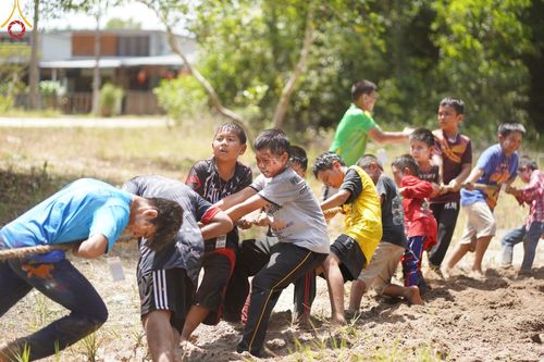 ภาพ No.61795:โครงการบรรพชาสามเณร เพื่อฟื้นฟูพระพุทธศาสนาทั่วไทย ณ ศูนย์อบรมที่พักสงฆ์บ้านร่มเย็น จ.นราธิวาส วันที่ 1 เมษายน พ.ศ. 2567