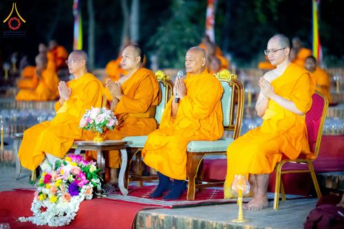 ภาพ No.210453:วันเสาร์ที่ 8 มีนาคม พ.ศ. 2568 พิธีจุดประทีป โครงการบรรพชาสามเณรชาวเนปาล 500 รูป ณ ชาตสถานอุทยานลุมพินีวัน ที่ประสูติขององค์สมเด็จพระสัมมาสัมพุทธเจ้า ลุมพินี ประเทศเนปาล