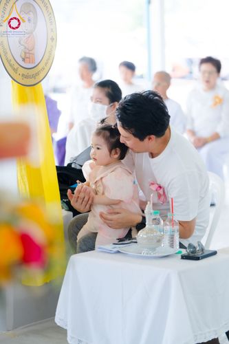 ภาพ No.173997:พิธีทอดกฐิน ศูนย์เบญจธรรม จ.ปทุมธานี ในโครงการกฐินสามัคคีทั่วไทย 30,000 วัด บูชาธรรม 80 ปี หลวงพ่อธัมมชโย โดยคณะศิษยานุศิษย์วัดพระธรรมกาย วันที่ 11 พฤศจิกายน พ.ศ. 2567