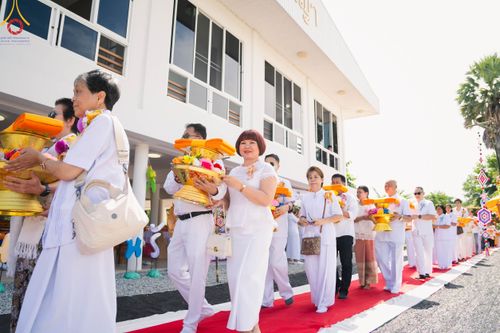 ภาพ No.97637:พิธีทอดกฐินสามัคคี เพื่อถมดินทำถนนและใช้ป้องกันน้ำท่วม ณ ศูนย์ปฏิบัติธรรมจังหวัดนครนายก อ.องครักษ์ จ.นครนายก วันที่ 19 พฤศจิกายน พ.ศ. 2566