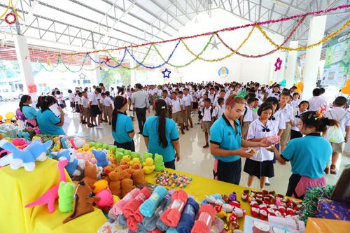 ภาพ No.102586:วันรวมพลังเด็กดี V-Star ผู้นำฟื้นฟูศีลธรรมโลก จังหวัดชุมพร วันที่ 15 ธันวาคม พ.ศ. 2566 ณ ธุดงคสถานชุมพร อ.เมือง จ.ชุมพร