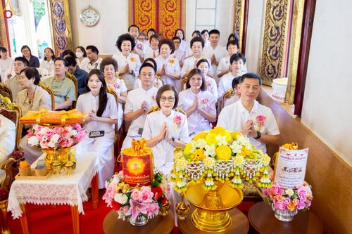 ภาพ No.260437:วันที่ 19 ตุลาคม พ.ศ. 2568 พิธีทอดกฐินสามัคคีทั่วไทย 30,000 วัด โดยคณะศิษยานุศิษย์ บูชาธรรม 81 ปี หลวงพ่อธัมมชโย ณ วัดคณิกาผล ป้อมปราบ กรุงเทพฯ