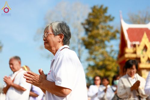 ภาพ No.196556:พิธีทอดผ้าป่าทำนุบำรุงศาสนสถาน ณ วัดไทยเจริญ ตำบลบางขุนกอง อำเภอบางกรวย จังหวัดนนทบุรี  ในโครงการธรรมยาตรา กตัญญูบูชา มหาปูชนียาจารย์ พระมงคลเทพมุนี(สด จนฺทสโร) พระผู้ปราบมาร อนุสรณ์สถาน 7 แห่ง ปีที่ 13 วันที่ 17 มกราคม พ.ศ. 2568