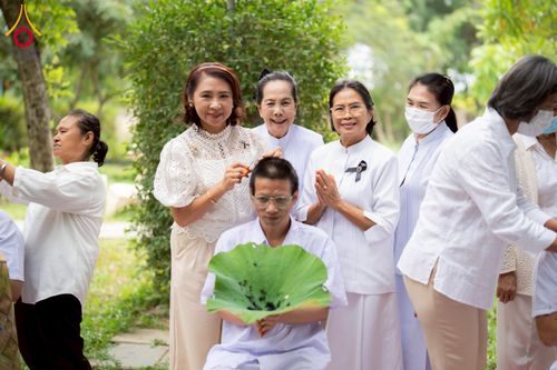 ภาพ No.278216:วันศุกร์ที่ 5 ธันวาคม พ.ศ. 2568 (วันพ่อแห่งชาติ) พิธีบรรพชาอุปสมบทหมู่ธรรมทายาท จำนวน 16 รูป โครงการบรรพชาอุปสมบทหมู่ รุ่นบูชาธรรมมหาปูชนียาจารย์ ประจำปี 2568  ณ ศูนย์ปฏิบัติธรรมและอบรมเยาวชนพระนครศรีอยุธยา จ.พระนครศรีอยุธยา