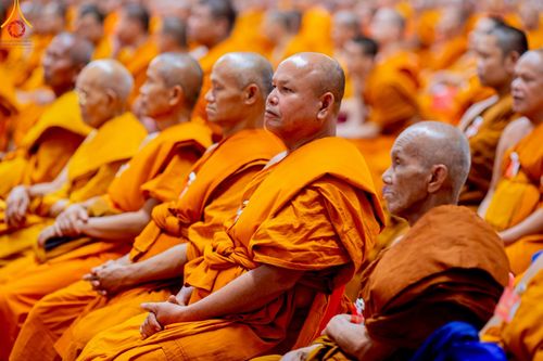 ภาพ No.219510:วันอังคารที่ 22 เมษายน พ.ศ. 2568 สัมมนาสงฆ์ เพื่อความมั่นคงและความเจริญรุ่งเรืองแห่งพระพุทธศาสนา  เนื่องในวันคุ้มครองโลก พิธีถวายมหาสังฆทานแด่คณะสงฆ์ 40,000 กว่าวัดทั่วประเทศ ณ วัดพระธรรมกาย จ.ปทุมธานี