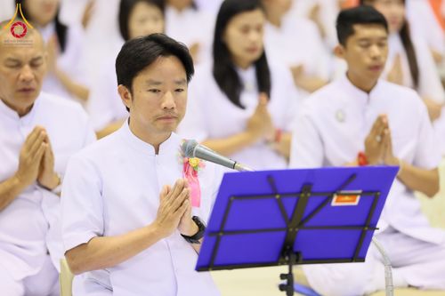 ภาพ No.209511:วันอาทิตย์ที่ 2 มีนาคม พ.ศ. 2568 พิธีบูชาข้าวพระ ณ สภาธรรมกายสากล วัดพระธรรมกาย