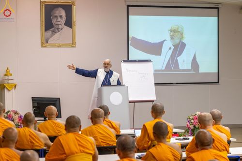 ภาพ No.63396:การสัมมนา World Peace Inner Peace : Lord Buddha 's Social Doctrine to resolve Global Issues ณ อาคาร 100 ปี คุณยายอาจารย์ฯ วัดพระธรรมกาย วันพฤหัสบดี ที่ 25 เมษายน พ.ศ. 2567