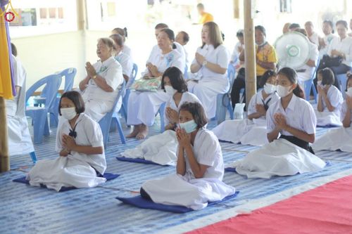 ภาพ No.83124:พิธีทอดผ้าป่ากำเเพงเเก้วเฟส 2 เฟสสำเร็จ  แผ่นดินอันศักดิ์สิทธิ์ สถานที่สถาปนา ปทุมเจดีย์ พระพุทธเจ้าห้าพระองค์  ณ ศูนย์อบรมเยาวชนปัตตานี อ.หนองจิก จ.ปัตตานี ในวันอาทิตย์ ที่ 25 มิถุนายน พ.ศ. 2566