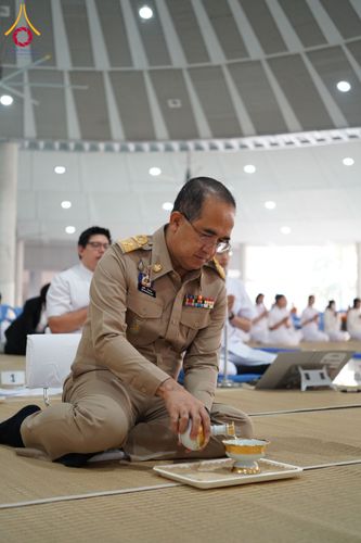 ภาพ No.201899:ผู้ว่าปทุมฯ มอบแนวทางการขับเคลื่อนพัฒนาจังหวัดฯ แก่หัวหน้าส่วนราชการ ผู้บริหารท้องถิ่น กำนัน ผู้ใหญ่บ้าน อ.คลองหลวง วันอังคารที่ 21 มกราคม พ.ศ. 2568