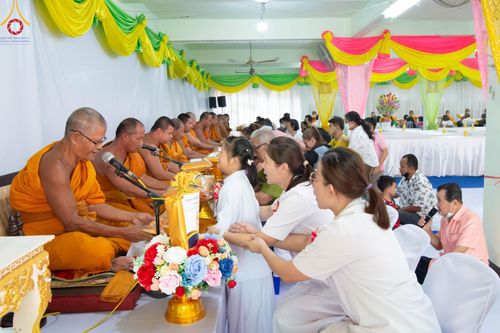 ภาพ No.96772:พิธีทอดกฐินสามัคคีทั่วไทย 5,000 วัด ณ วัดบ้านพร้าวนอก จ.ปทุมธานี วันที่ 19 พฤศจิกายน พ.ศ.2566