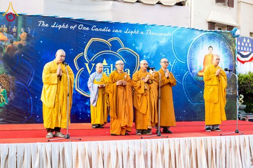 ภาพ No.225689:วันอาทิตย์ที่ 11 พฤษภาคม พ.ศ. 2568 วัดพระธรรมกายแคลิฟอร์เนีย จัดงานวิสาขบูชานานาชาติ และถวายมหาสังฆทานคณะสงฆ์ 120 รูป