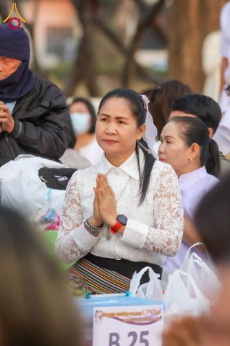 ภาพ No.208626:ตักบาตรพระ 1,743 รูป ครบรอบ 743 ปี นครน่าน ถวายเป็นพุทธบูชา น้อมบุญกุศลอุทิศให้บรรพบุรุษ วันอาทิตย์ ที่ 16 กุมภาพันธ์ พ.ศ. 2568 ณ ถนนคนเดินข่วงเมืองน่าน ต.ในเวียง อ.เมือง จ.น่าน