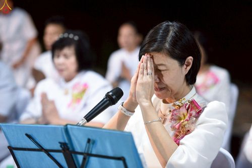 ภาพ No.261545:วันที่ 17-18 ตุลาคม พ.ศ. 2568 พิธีเจริญพระพุทธมนต์คณะสงฆ์ 108 กลั่นแผ่นดินองค์พระเจดีย์สระบุรี สมโภชองค์กฐิน และพิธีทอดกฐิน ณ ศูนย์ปฏิบัติธรรมสระบุรี ในโครงการกฐินสามัคคีทั่วไทย 30,000 วัด บูชาธรรม 81 ปี หลวงพ่อธัมมชโย โดยคณะศิษยานุศิษย์วัดพระธรรมกาย