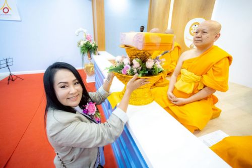 ภาพ No.270382:วันอาทิตย์ที่ 19 ตุลาคม พ.ศ. 2568 พิธีทอดกฐินสามัคคี เพื่อสถาปนากุฏิสงฆ์  น้อมถวายเป็นพุทธบูชาและบูชาธรรม แด่หลวงพ่อธัมมชโย ณ วัดพุทธเคปทาวน์  ประเทศสาธารณรัฐแอฟริกาใต้