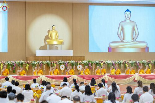 ภาพ No.212693:วันอาทิตย์ที่ 23 มีนาคม พ.ศ. 2568 พิธีร่วมบุญโครงการบรรพชาสามเณร 5,000 รูป ณ ห้องแก้วสารพัดนึก 2 วัดพระธรรมกาย