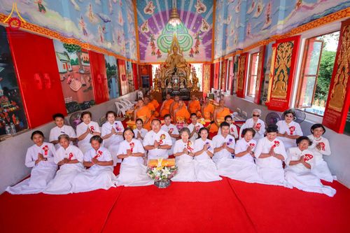 ภาพ No.181223:พิธีบรรพชาอุปสมบท ณ วัดเกาะแก้วประชานุรักษ์ ต.ชัยนาม อ.วังทอง จ.พิษณุโลก ในโครงการบรรพชาอุปสมบท บูชาธรรมมหาปูชนียาจารย์ วันที่ 8 ธันวาคม พ.ศ. 2567