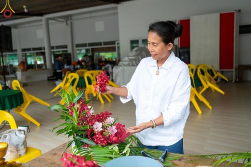 ภาพ No.142122:พิธีถวายสังฆทานแด่คณะสงฆ์ 323 วัด ปีที่ 20 ครั้งที่ 170 , พิธีมอบกองทุนหนุนแรงใจช่วยครูใต้ ปีที่ 17 ครั้งที่ 135 และพิธีทำบุญอุทิศส่วนกุศลให้ผู้วายชนม์ วันเสาร์ที่ 22 มิถุนายน พ.ศ.2567 ณ ศูนย์ปฏิบัติธรรมภาคใต้ อ.บางกล่ำ จ.สงขลา