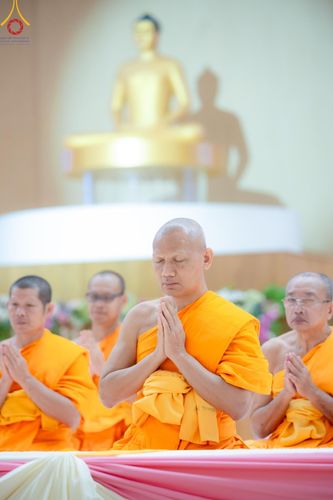 ภาพ No.206863:พิธีถวายโคมมาฆประทีป น้อมถวายเป็นพุทธบูชา แด่คณะพระภิกษุ สามเณร วัดพระธรรมกาย วันอาทิตย์ที่ 9 กุมภาพันธ์ พ.ศ. 2568 ณ ห้องแก้วสารพัดนึก 2 สภาธรรมกายสากล วัดพระธรรมกาย จังหวัดปทุมธานี