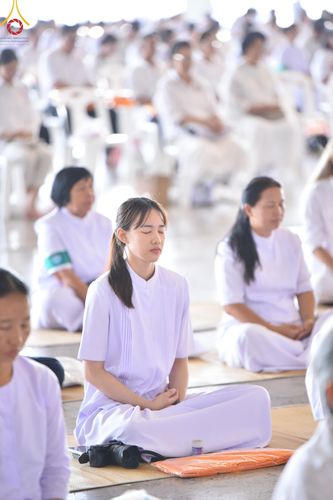 ภาพ No.131562:พิธีร่วมบุญบรรพชาสามเณร 5,000 รูป ณ บ้านแก้วเรือนทองคุณยาย สภาธรรมกายสากล วัดพระธรรมกาย วันเสาร์ที่ 23 มีนาคม พ.ศ. 2567