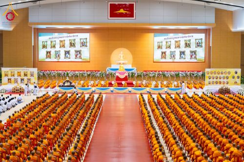 ภาพ No.120754:องค์กรปกครองส่วนท้องถิ่นปทุมฯ ร่วมคณะสงฆ์ ภาครัฐ ภาคเอกชน คณะศิษย์วัดพระธรรมกาย รวมใจพสกนิกรบำเพ็ญกุศลอุทิศถวายสมเด็จพระบูรพมหากษัตริยาธิราช พร้อมด้วยบูรพาจารย์ ผู้มีอุปการคุณต่อพระพุทธศาสนา และแผ่นดิน