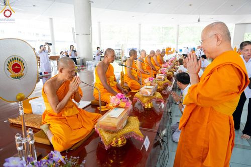 ภาพ No.212625:วันพฤหัสบดีที่ 20 มีนาคม พ.ศ. 2568 พิธีเจริญพระพุทธมนต์ เนื่องในอายุวัฒนมงคลครบ 74 ปี พระภาวนาธรรมวิเทศ วิ. (ภูเบศ ฌานาภิญโญ) ณ หอฉันคุณยายฯ วัดพระธรรมกาย