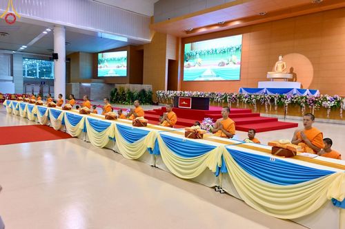 ภาพ No.139731:พิธีมุทิตาพระมหาอุปสมบทอุทิศชีวิต วันอาทิตย์ต้นเดือนที่ 2 มิถุนายน พ.ศ. 2567 ณ ห้องแก้วสารพัดนึก 1 วัดพระธรรมกาย