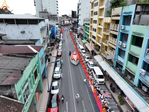 ภาพ No.128457:พิธีอัญเชิญพระบรมสารีริกธาตุ " ใจกลางเมืองนครหาดใหญ่ " เพื่อประดิษฐาน ณ มหารัตนเจดีย์สิริปทุมสวรรค์ (เจดีย์อริยพุทธะ 5 พระองค์) ศูนย์ปฏิบัติธรรมภาคใต้ อ.บางกล่ำ จ.สงขลา  วันที่ 9 มีนาคม พ.ศ. 2567 (ชุดที่ 2)