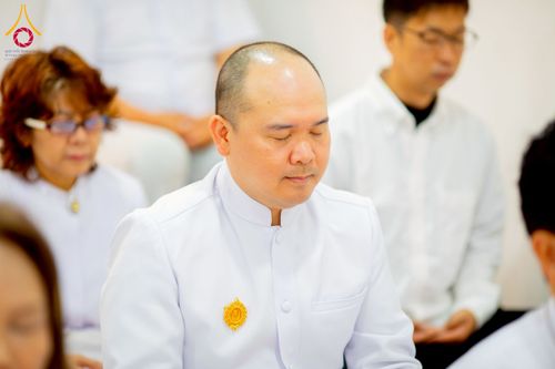 ภาพ No.221261:วันศุกร์ที่ 25 เมษายน พ.ศ. 2568 พิธีอัญเชิญรูปเหมือนพระมงคลเทพมุนี (สด จนฺทสโร) พระผู้ปราบมาร พิธีทอดผ้าป่าสามัคคี 25 ปี พิธีถวายสังฆทาน 15 วัด แด่เจ้าอาวาสภาคพื้นเอเชีย และแอฟริกา ในวาระครบ 25 ปี วัดพระธรรมกายโอซาก้า ประเทศญี่ปุ่น