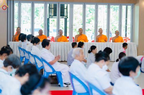 ภาพ No.153602:โครงการปฏิบัติธรรม อุบาสก อุบาสิกาแก้ว รุ่นที่ 1  ผู้แทนทอดกฐินสามัคคีสามหมื่นวัดทั่วไทย ระหว่างวันที่ 6-8 กันยายน พ.ศ. 2567 ณ ธุดงคสถานชลบุรี