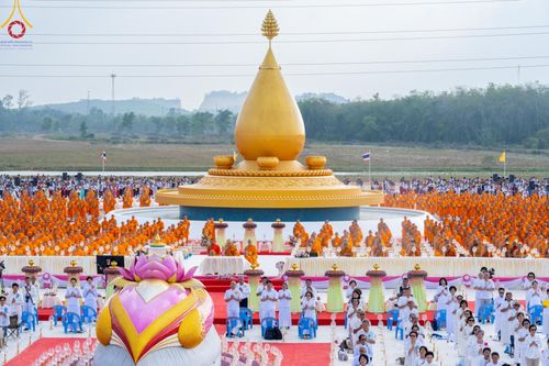 ภาพ No.129317:พิธีประดิษฐานพระบรมสารีริกธาตุ ณ มหารัตนะเจดีย์สิริปทุมสวรรค์ ศูนย์ปฏิบัติธรรมภาคใต้ อ.บางกล่ำ จ.สงขลา วันที่ 10 มีนาคม พ.ศ.2567
